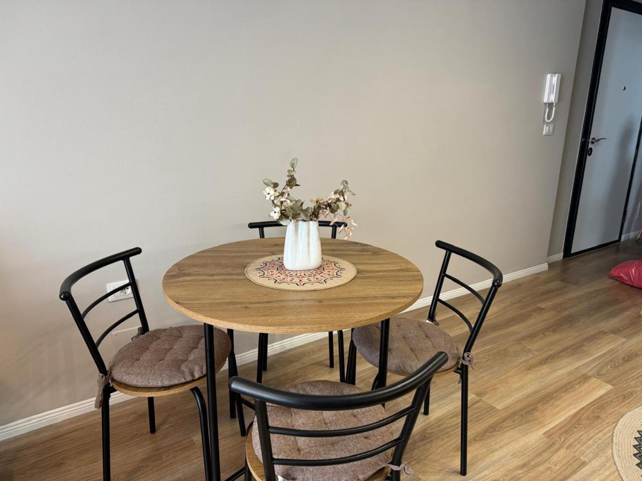 Olivia House Apartment Yzberishti Екстериор снимка